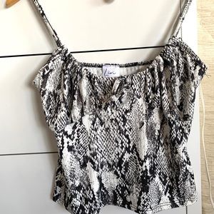 Snake print top